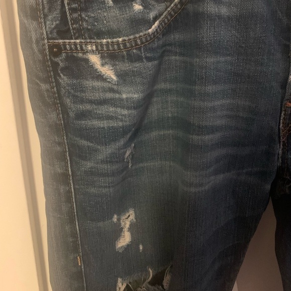 TRUE Religion Jeans 36 W x 42 L - Picture 5 of 6